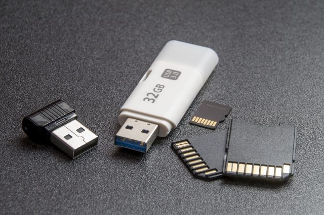 Comment récupérer les fichiers perdus d’une clé USB RAW ?